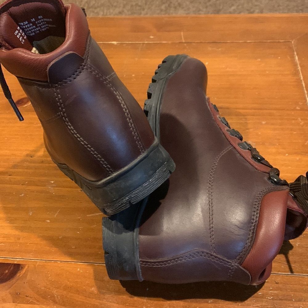 Vasque Men's Brown Leather Boots - Picture 3 of 7